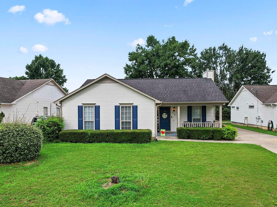 1st image of 553 Buck Creek Ln