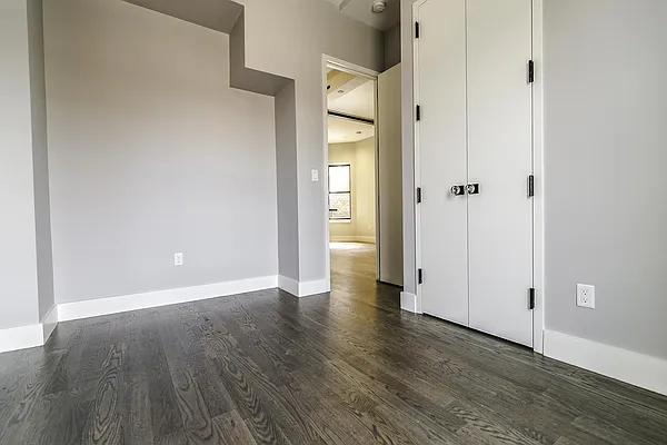 Rented by Nooklyn NYC LLC | media 39