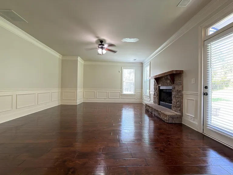 3635 Clarecastle Dr — Photo 6