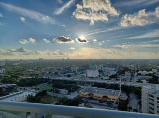 185 SW 7th St APT 2301, Miami, FL 33130