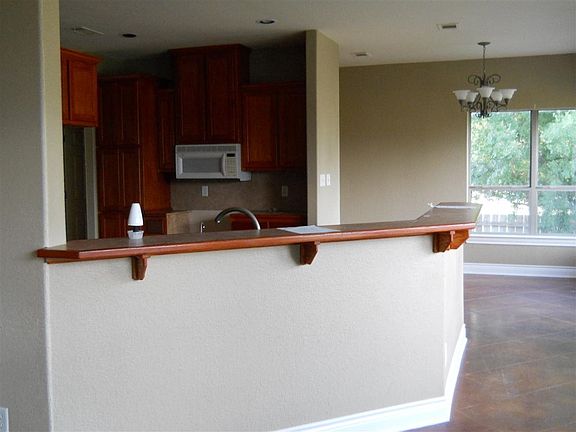 3rd image of 1206 Northwood Dr