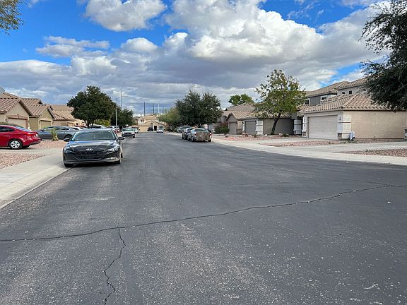 4th image of 11586 W Gregory Dr