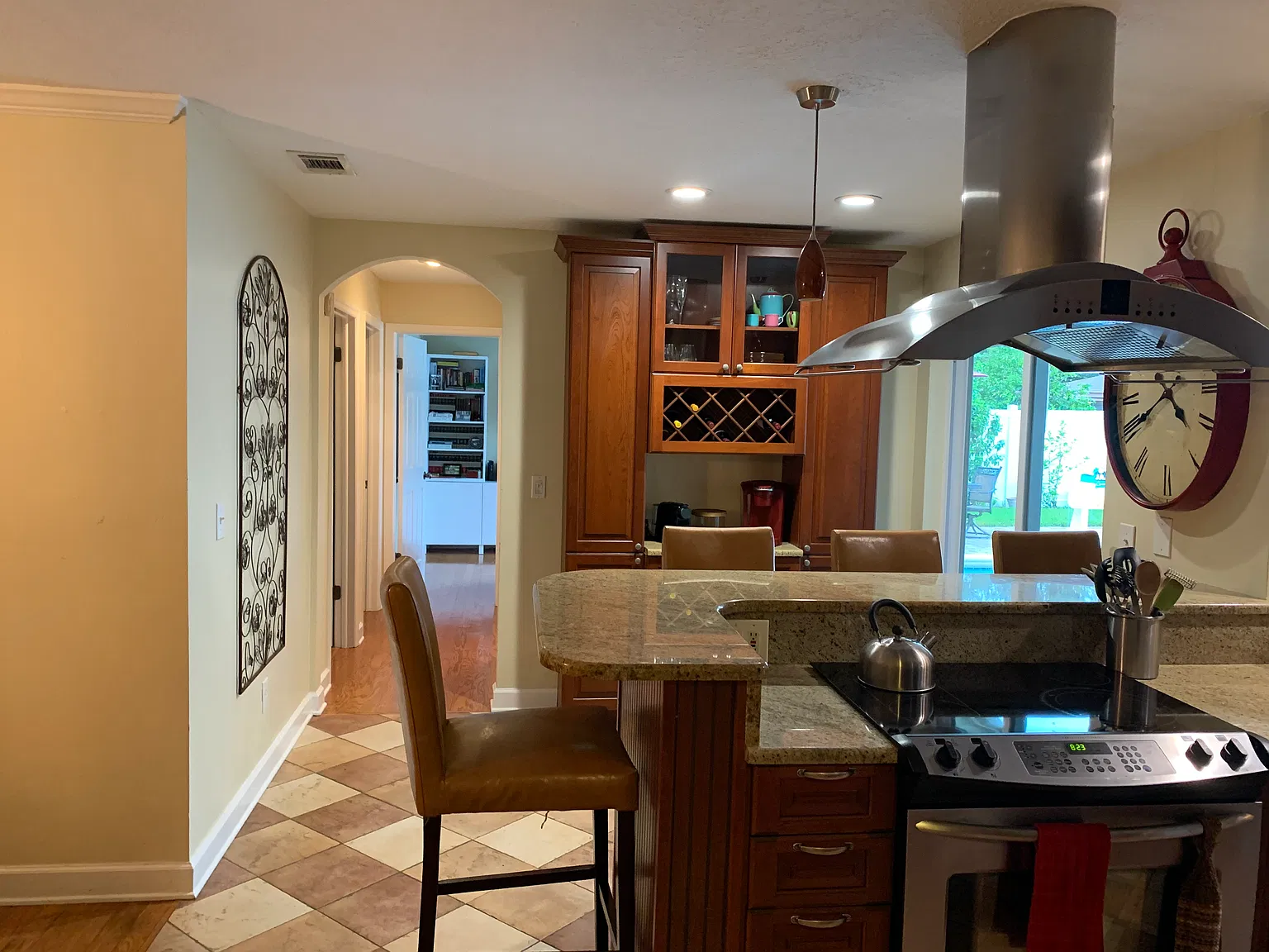 16204 Parkside Dr — Photo 4