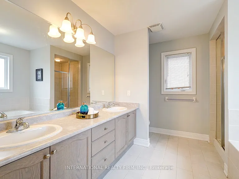 52 Angelgate Rd — Photo 7