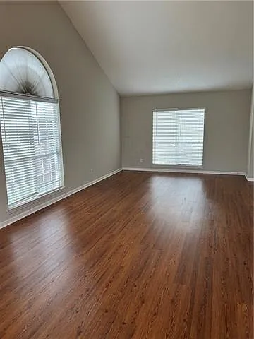 230 Cross Gates Blvd — Photo 6