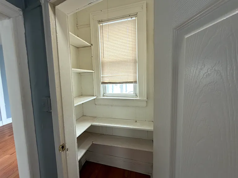 225 Lembeck Ave #2 — Photo 14