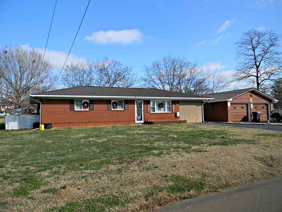 1st image of 3318 Sheila Cir