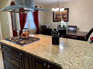276 Lawrence St, Uniondale, NY 11553