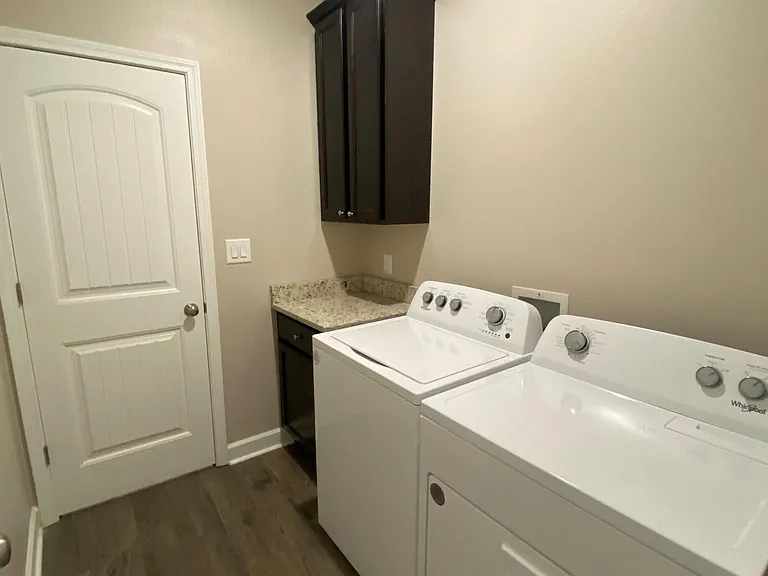 2508 Garden Bend Dr — Photo 6