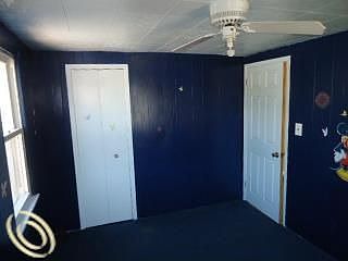 5th image of 1011 White Ave