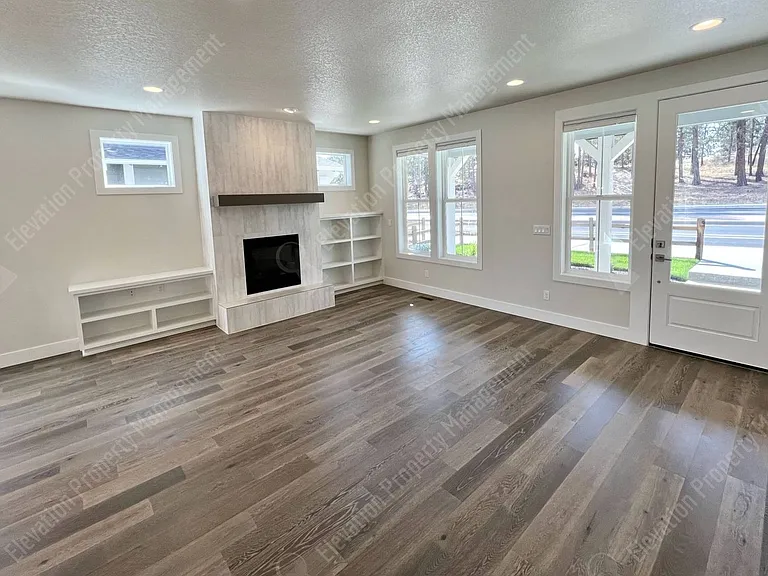 20454 Murphy Rd — Photo 4