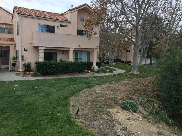 24445 Valle Del Oro Unit 202, Santa Clarita, CA 91321