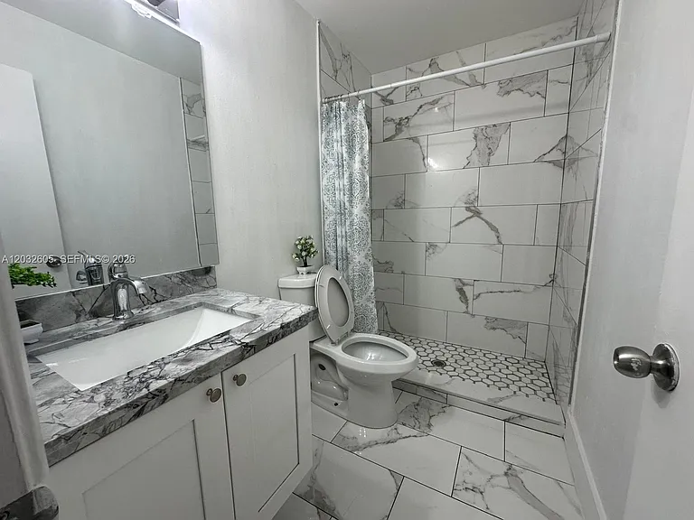10050 NW 6th St #202 — Photo 17