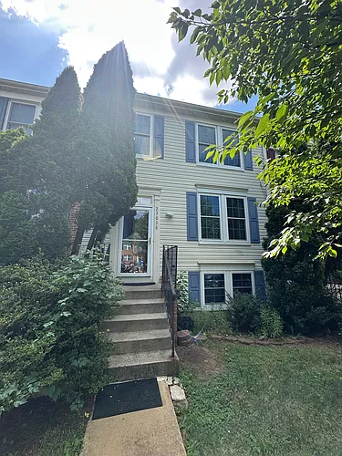 23038 Potomac Hill Sq Photo 1