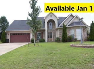 213 Karen Dr, Oxford, MS 38655
