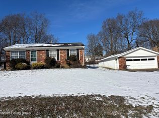 10607 Fairview Ave, Jeffersontown, KY 40299