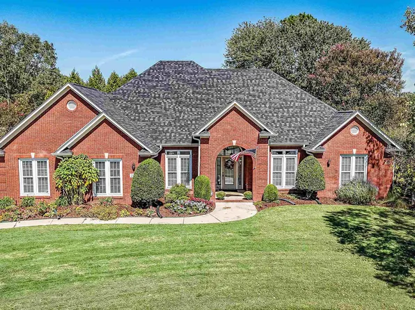 2611 Sandalhaven Dr SE, Owens Cross Roads, AL 35763