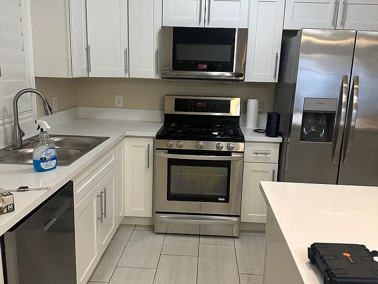 1042 Whispering Birch Ave — Photo 6