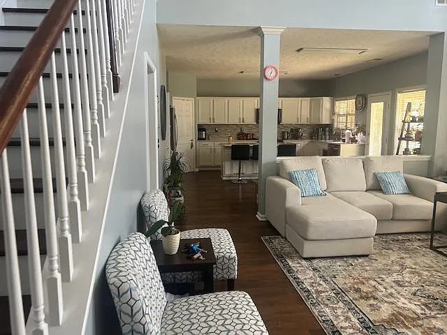 801 Sunny Slope Trce — Photo 5