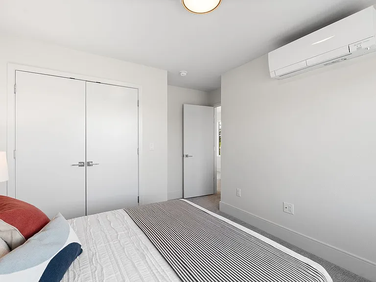 7204 SE Steele St — Photo 30