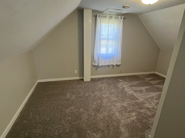 104 Cedar Ct — Photo 16