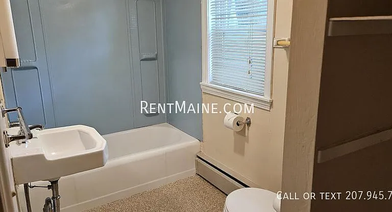 5 1/2 Hudson St — Photo 6
