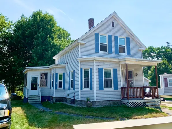 37 Staveley St, Lowell, MA 01852