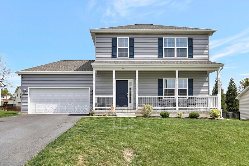 1st image of 76 Twickenham Dr