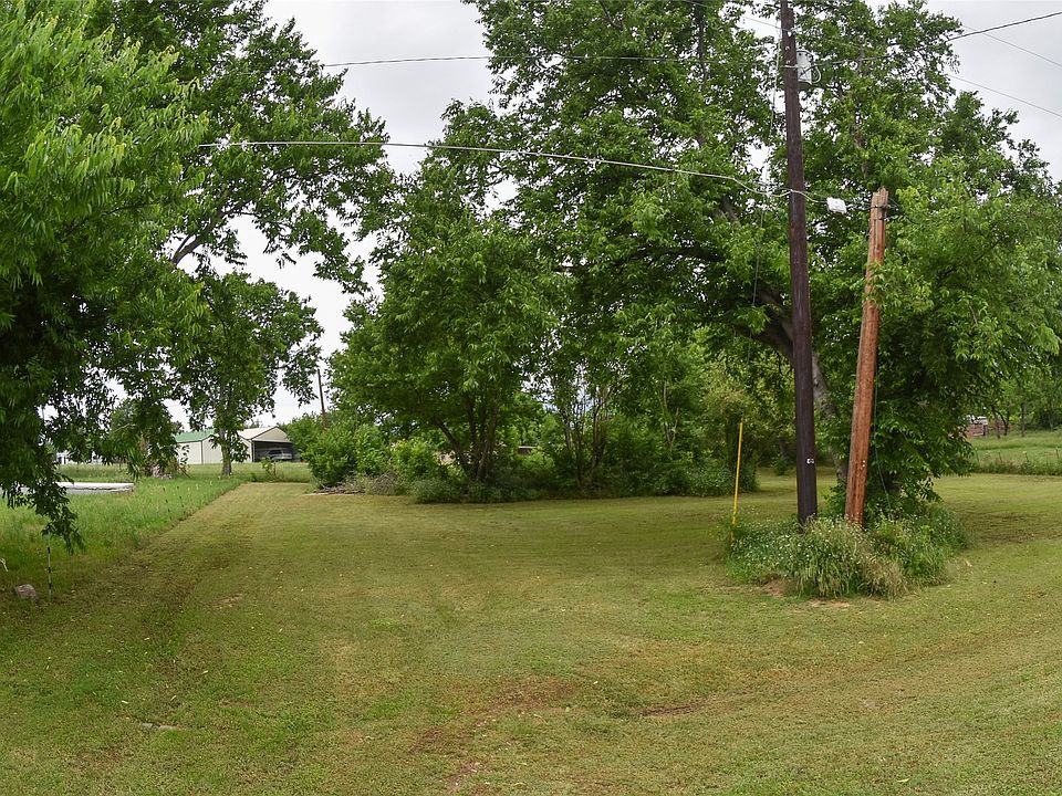 1st image of 908 Carter Dr