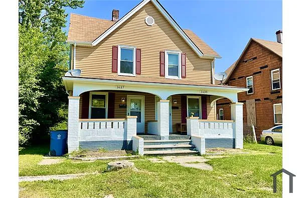 Building Photo - 1637 E 31st St