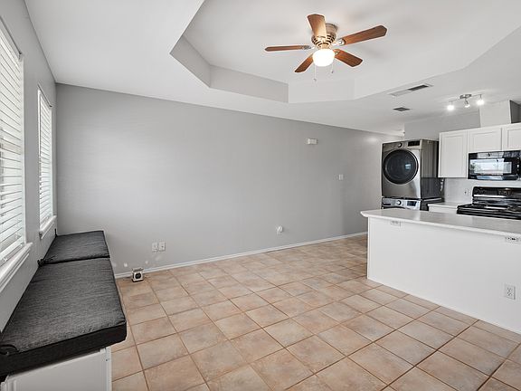 5th image of 13958 Fortuna Bay Dr APT J