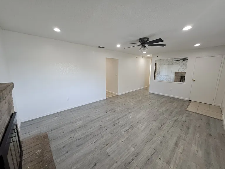 924 San Miguel Pl — Photo 7