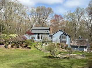 32 Gilbert Hill Rd, Chester, CT 06412