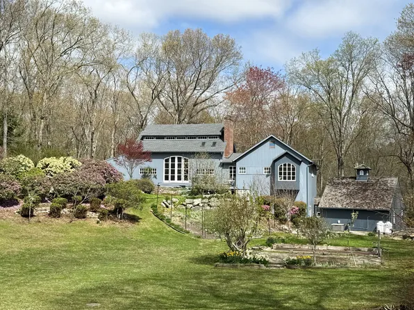 32 Gilbert Hill Road, Chester, CT 06412