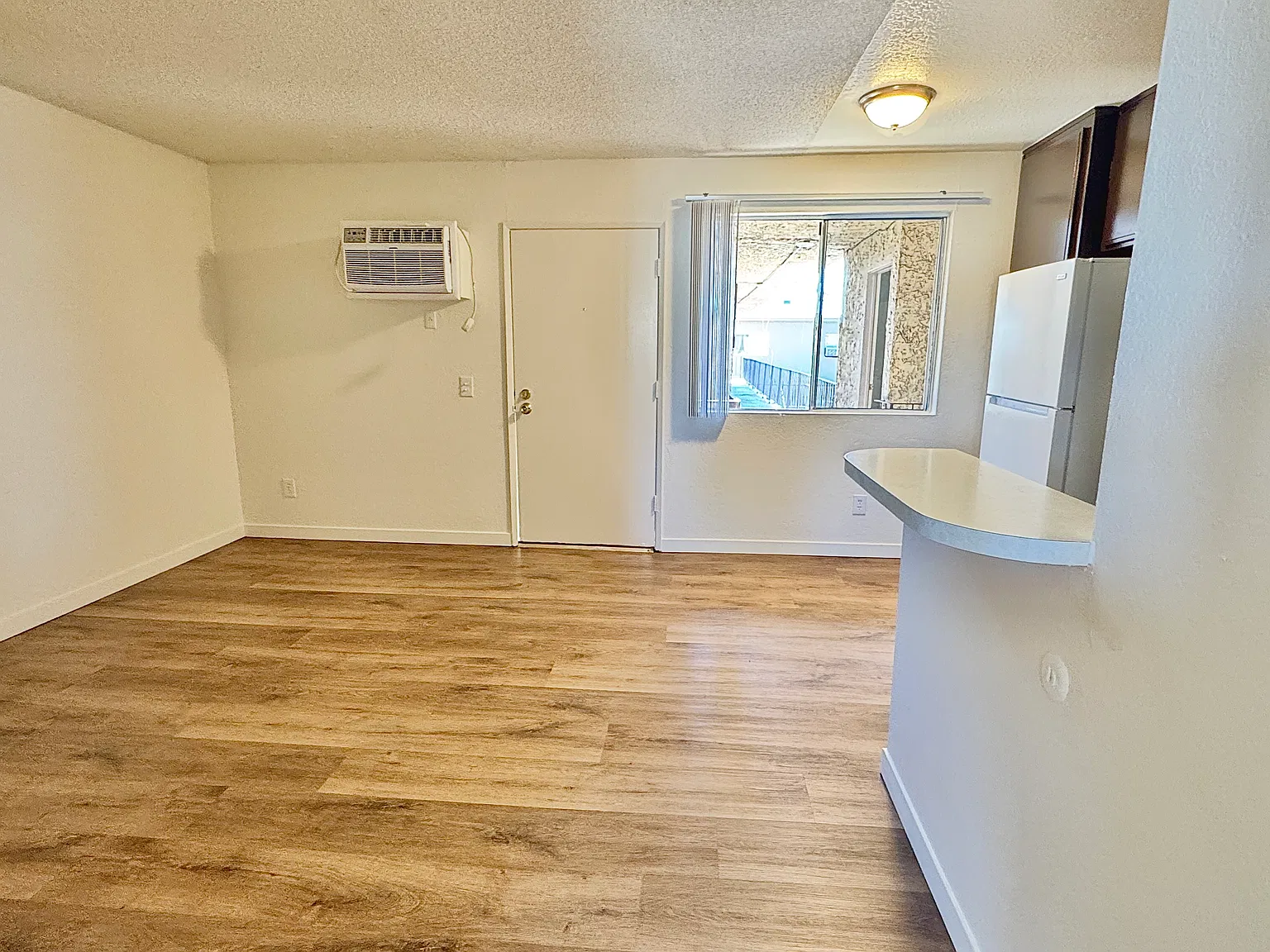 1 bed, 500 sqft, $1,725 — Photo 4