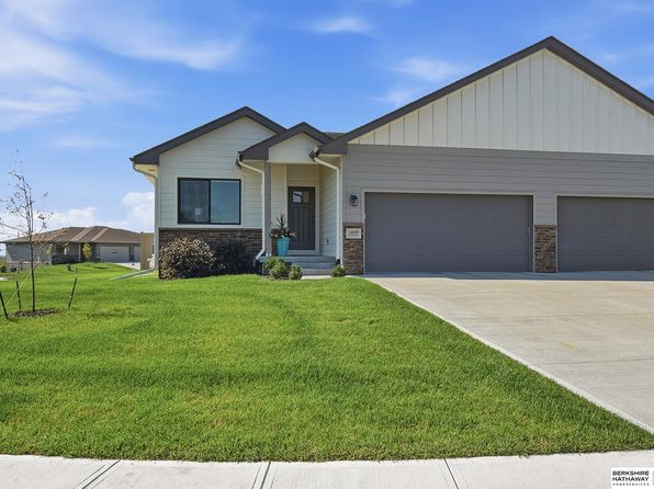 14809 Bruning St, Bennington, NE 68007 view 2