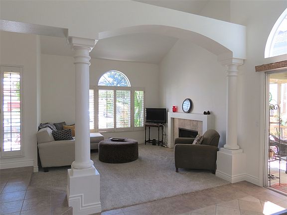 2nd image of 394 Paseo Marguerita