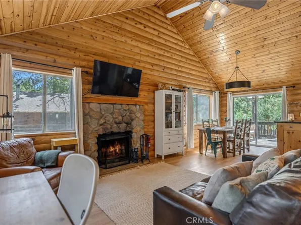 15324 Mil Potrero Hwy, Pine Mountain Club, CA 93222