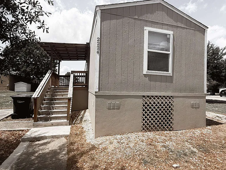 2224 Raysbad Ct — Photo 7
