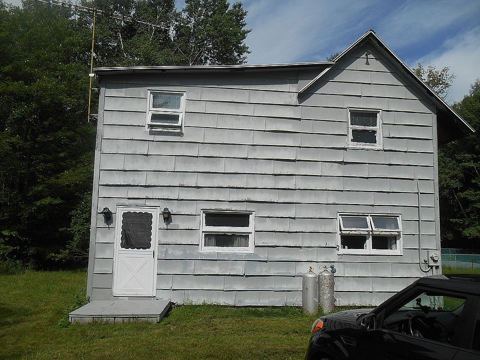 1st image of 621 Maple Avenue Ext