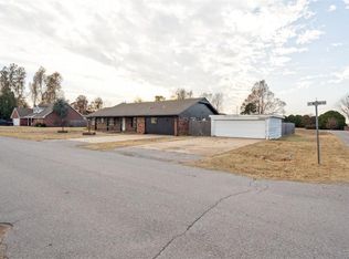 202 Walter Way, Anadarko, OK 73005