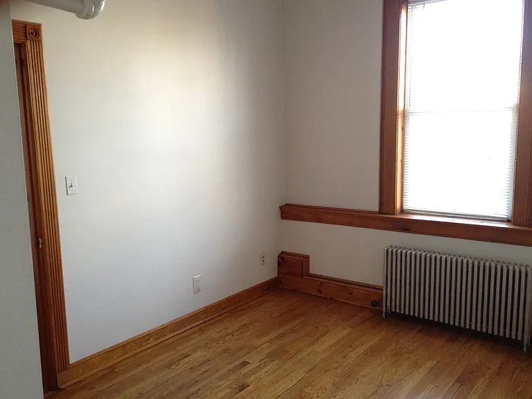 5 E Main St #6 — Photo 6