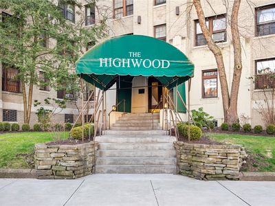 372 S Highland Ave, Pittsburgh, PA, 15206