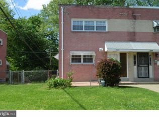 2050 Valley View Dr, Folcroft, PA 19032