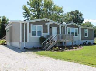 19597 Z Hwy, Blackwater, MO 65322