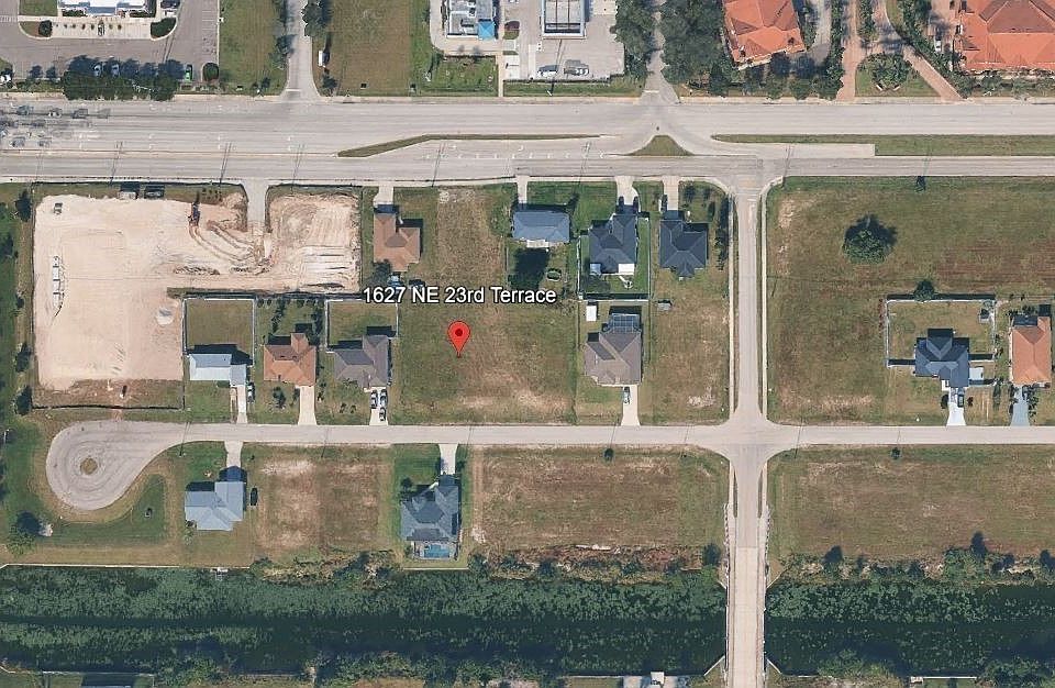 2nd image of 1627 NE 23rd Ter
