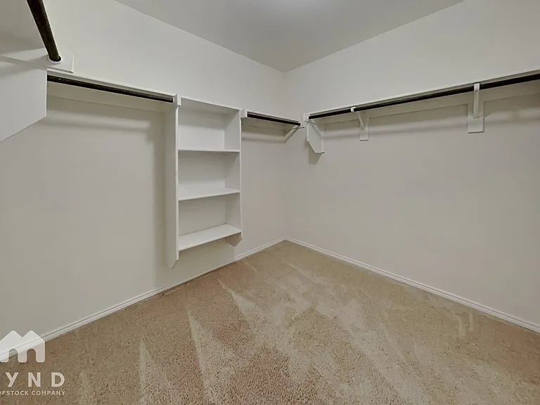 2436 Dolostone Dr — Photo 11