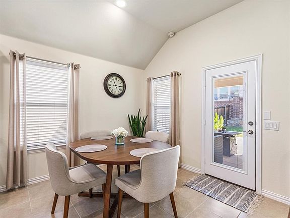 3rd image of 2705 Calypso Ln