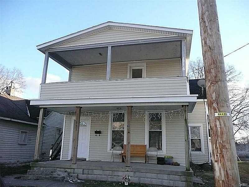 1st image of 631 Wood St #31