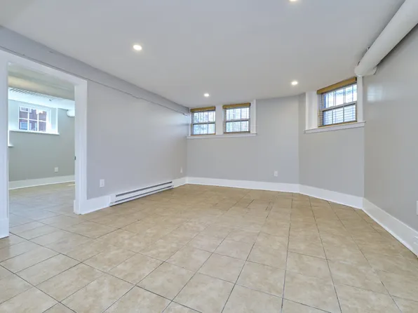 44 Langdon St #B1, Cambridge, MA 02138